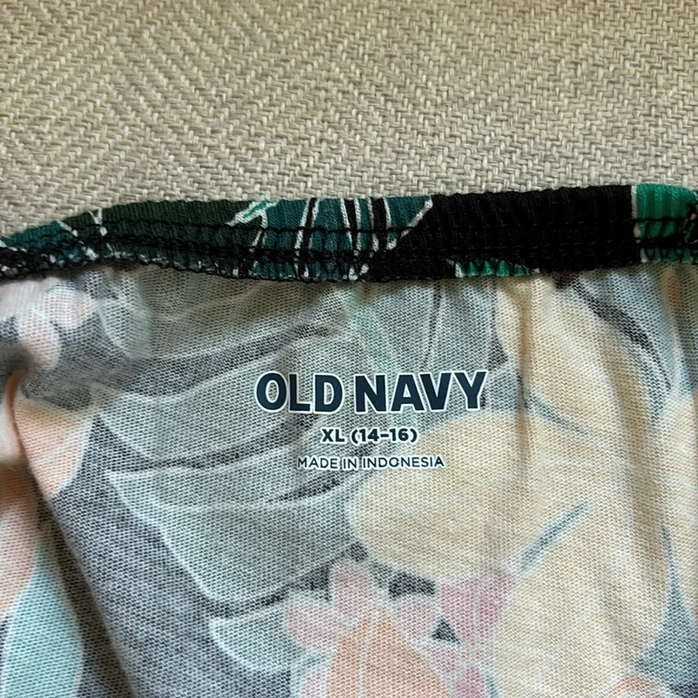 Old Navy romper floral